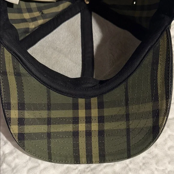 Authentic Burberry Olive and Brown Plaid Cap - Picture 13 of 16